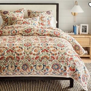 Pottery Barn Penelope Handcrafted Quilt